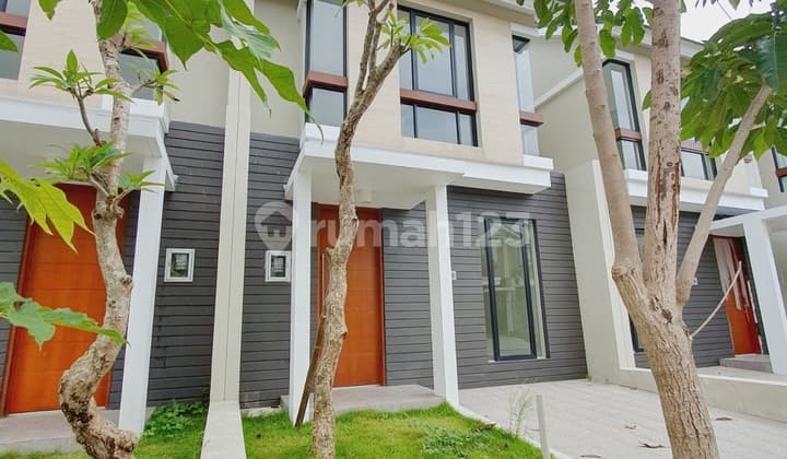 RUMAH NORTHWEST HILL