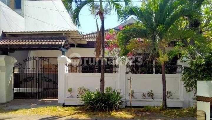 Rumah Terawat di Kutisari Surabaya Dijual