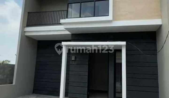 Rumah Grand Alana Gunung Anyar Surabaya
