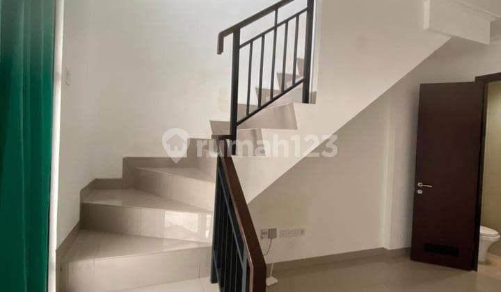 Disewakan Cepat Rumah Minimalis Modern Semi Furnish