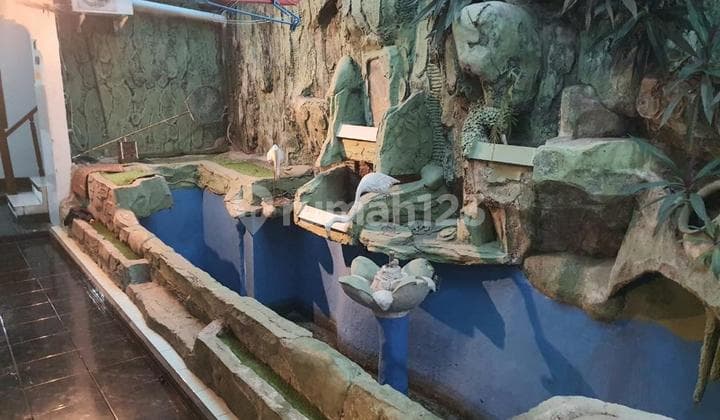 RUMAH ASRI DI KOMPLEK PHARMINDO