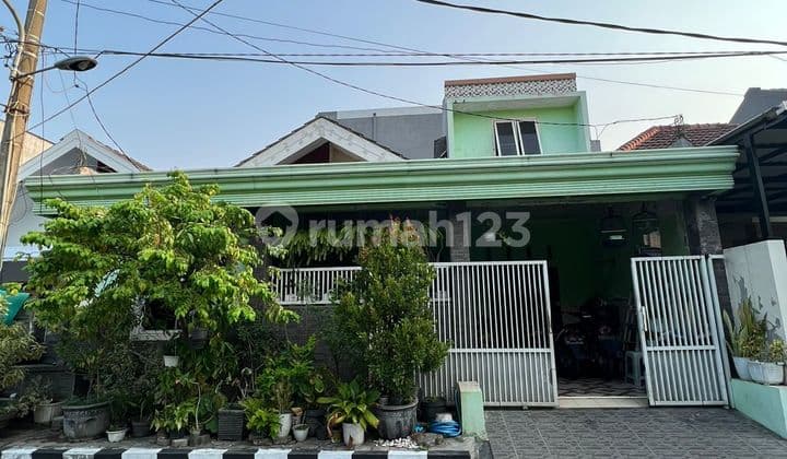 Dijual Rumah Wiyung Babatan Pilang Depan Fasum