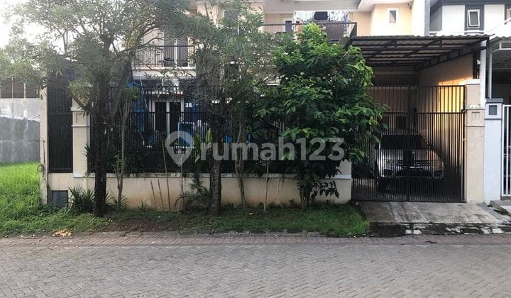 Dijual Rumah + Kolam Renang Surabaya Barat di Alam Galaxy
