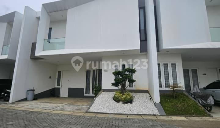 Jual Rumah Baru, Ready Siap Huni, Lokasi Sangat Strategis.