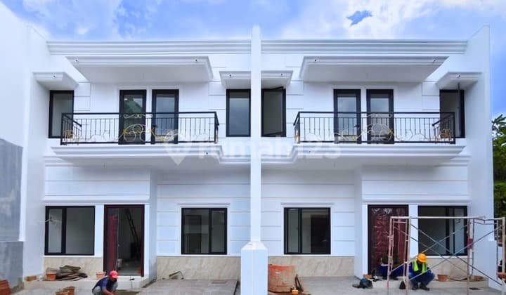 rumah clasik modern siap huni bebas banjir lingkungan asri