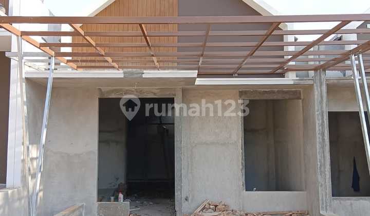 Rumah dekat kota wisata termurah free BPHTP AJB BNN dll