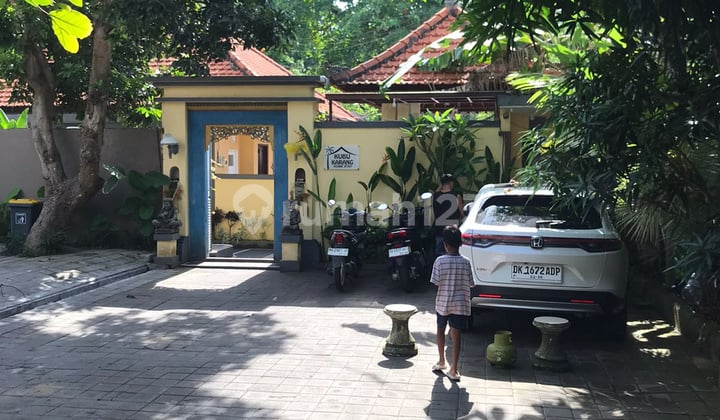For Rent: Guest House with 8 Rooms in Sanur
