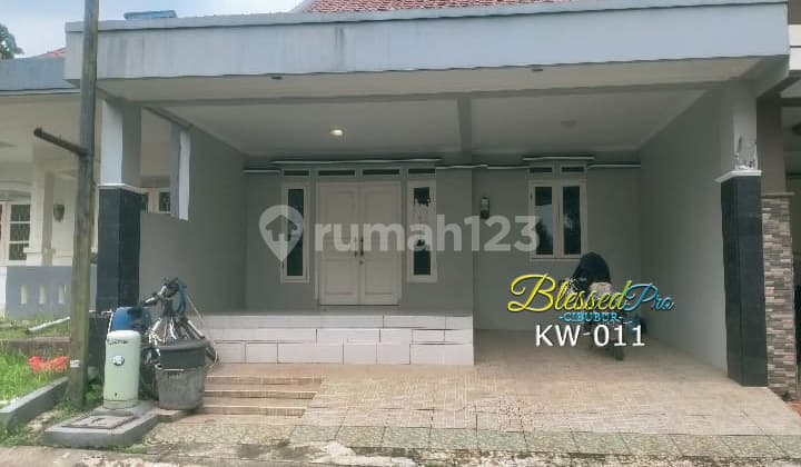 Rumah 1 M.an Cantik Minimalis 1,5 Lt Siap Huni Di Kota Wisata Cibubur