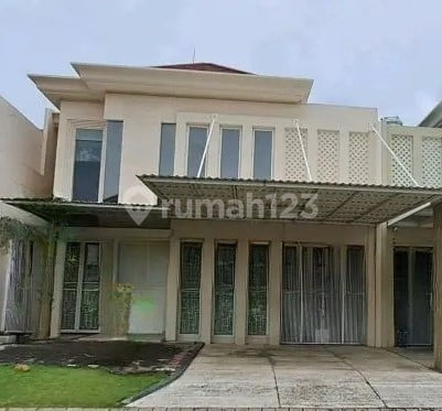 Semi-Furnished House Long Beach Pakuwon City Surabaya