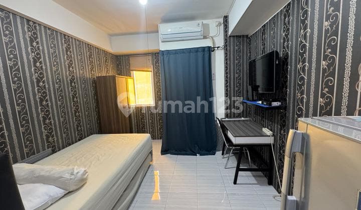 Puncak Dharmahusada Tower B Apartment Fully Furnished and Electronics