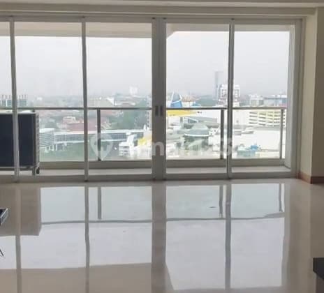 Apartemen One East Residence 6 Bedroom Semi Furnish
