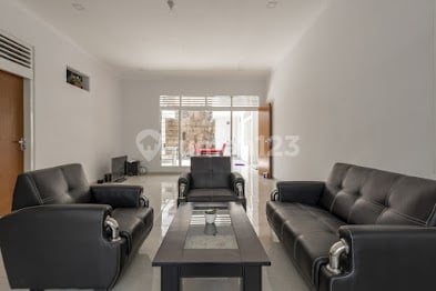 Dekat Gereja Katolik : Dijual Rumah Kos dan Homestay Cantik di Langsep Malang