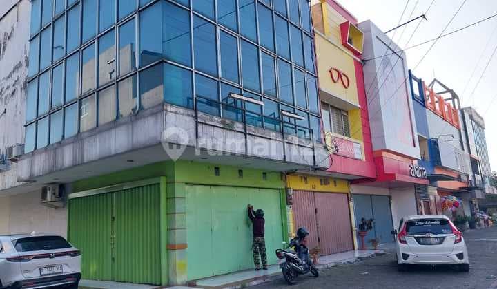 Ruko Siap Pakai di Taman Kopo Indah 1 Dekat Jl Raya Kopo