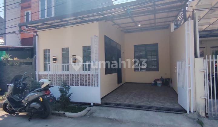 Rumah Bagus Siap Huni Di Taman Kopo Indah