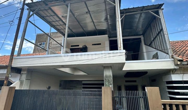 Ready-to-Occupy House in Caringin Near Pasirkoja Toll Gate Entrance
