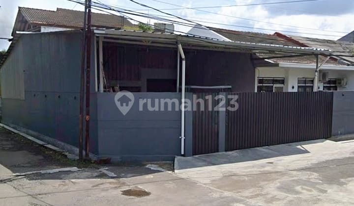 Rumah Modern Dengan Lingkungan Asri, Bebas Banjir Di Kopo Permai