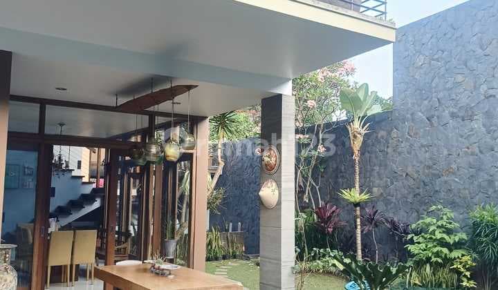 Rumah Exclusive di Sayap Ciumbuleuit Bandung