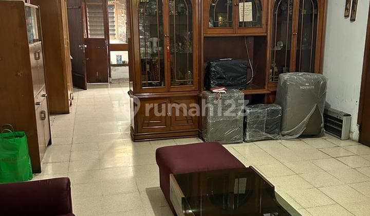 Disewakan Rumah Pajajaran Bisa Untuk Ruang Usaha Cafe