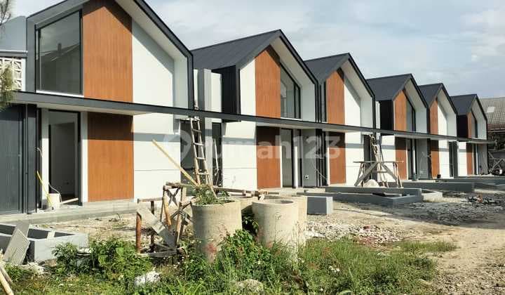 Dijual Rumah Bagus Minimalis di Kopo Kanaya