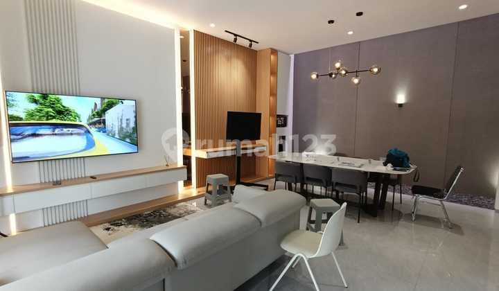 Rumah Baru Modern Riverside Residence Bandung