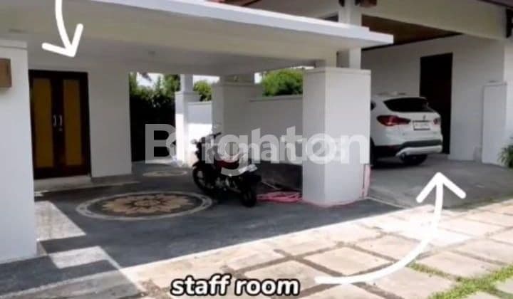 VILLA ASYIK DI GUWANG RAYA