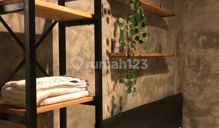 Dijual Guest House di Sayap Setra Duta