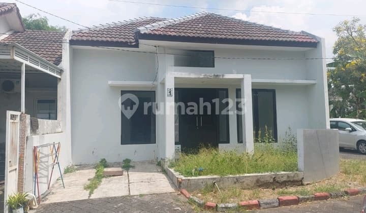 DIJUAL RUMAH SIAP HUNI MENTENG REGENCY