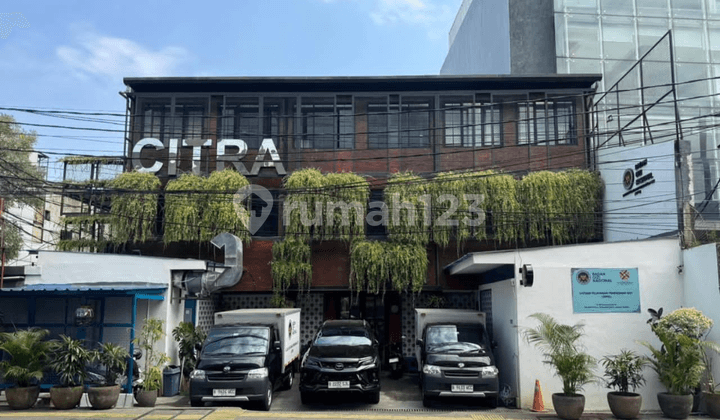 Mini Building Ready to Occupied in Kebayoran Baru