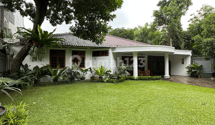 Rumah Siap Huni Dekat Kawasan Kemang dan Akses Jorr Ampera