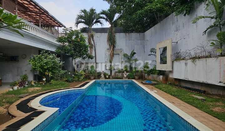 Rumah Cantik Siap Huni di Kawasan Radio Dalam