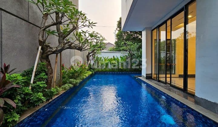 Rumah Baru Mewah di Pondok Indah