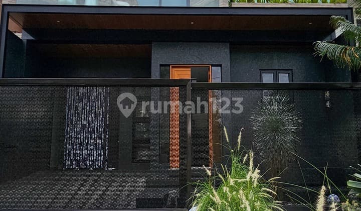 Modern Luxurious New House in Pondok Indah