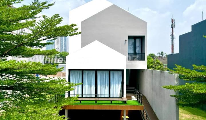 Rumah Baru Dan Mewah Dalam Townhouse Di Ampera Kemang