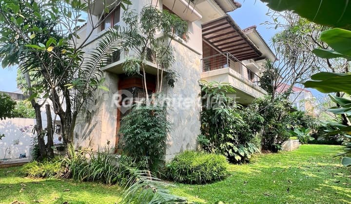 Rumah Bagus Dan Siap Huni Dalam Kompleks Di Kemang