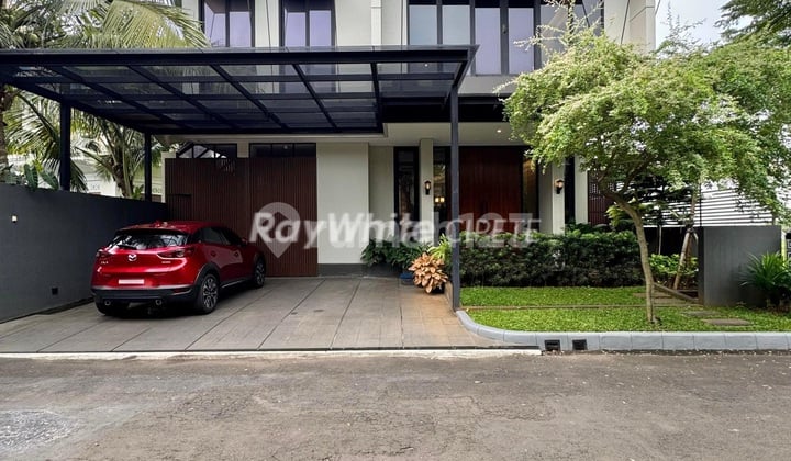 Rumah Bagus Dalam Townhouse di Kenanga Ampera