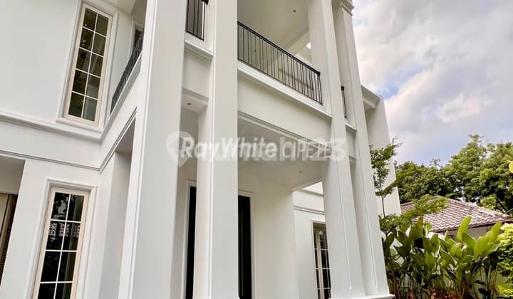 Rumah Mewah Dan Bagus Di Kuningan Area Prime