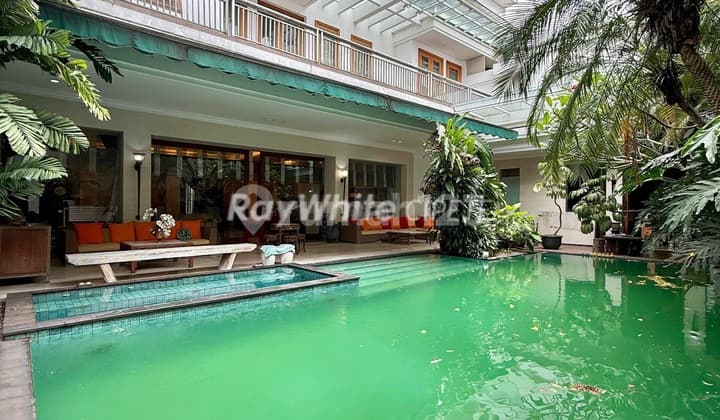 Rumah Mewah dan Bagus di Menteng Jakarta Pusat