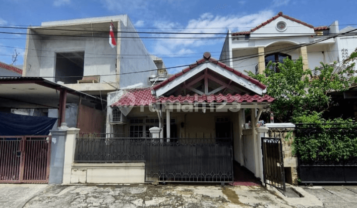 Rumah Lama Dijual Di Pondok Indah Jakarta Selatan