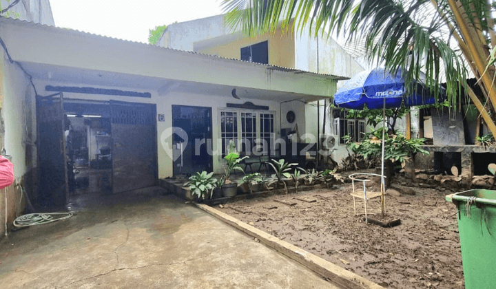 Rumah Dalam Komplek Bank Di Pela Mampang Jakarta Selatan Dijual