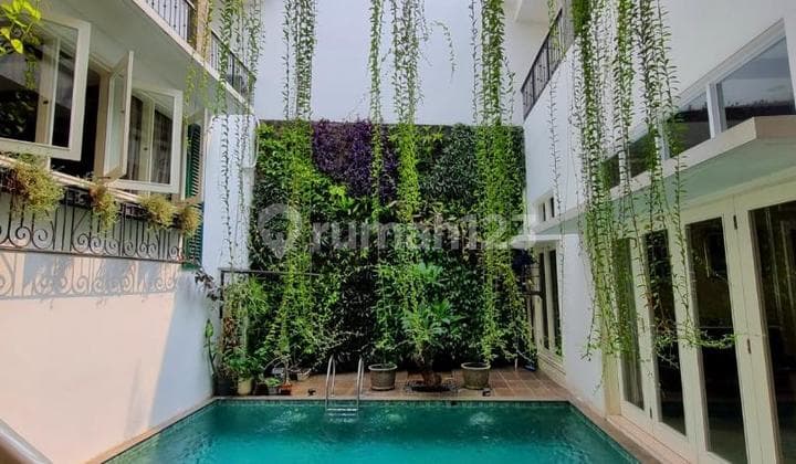 Beautiful House in a Cluster in Jeruk Purut, South Jakarta