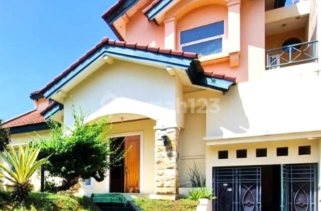 Rumah Nyaman Furnished Disewa Di Alamanda Dago Permai Bandung