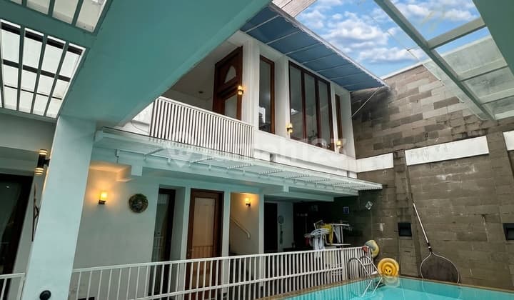 Rumah Bagus Dalam Komplek di Gudang Peluru Tebet Jakarta Selatan
