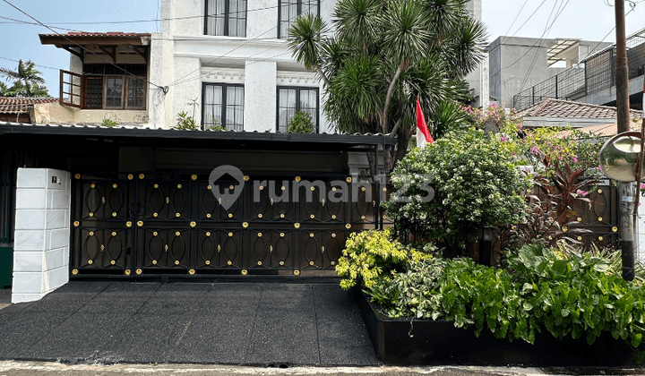 Rumah Siap Huni Asri dan Nyaman di Pondok Indah