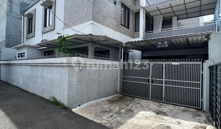Beautiful Cheap House in Tebet, South Jakarta