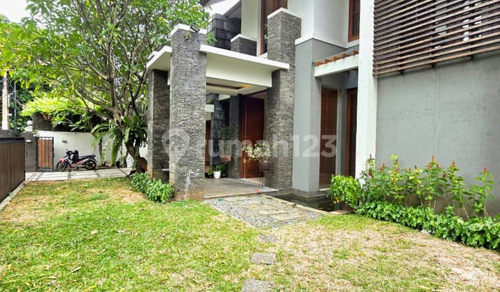 Rumah Mewah Kawasan Elit Kebayoran Baru Jakarta Selatan