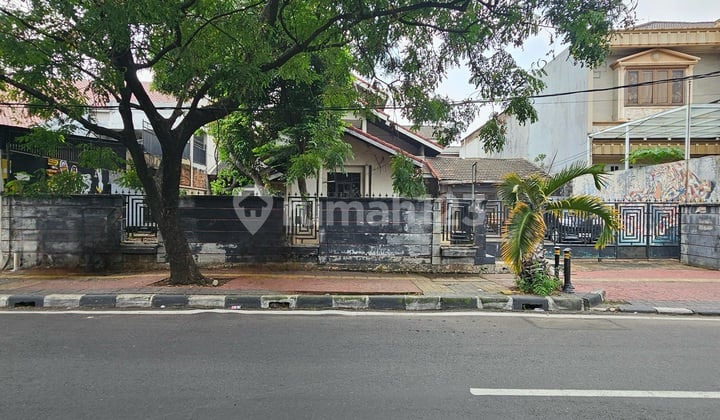 Old House Cheap Land Calculation Commercial Zone Tebet South Jakarta