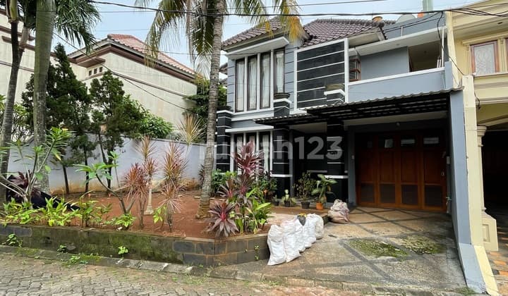 Beautiful Affordable House Inside Lenteng Agung Jagakarsa Complex, South Jakarta