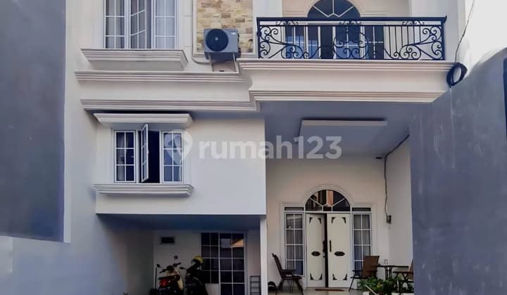 Rumah Cantik Dalam Townhouse Jalan Durian Jagakarsa Jakarta Selatan