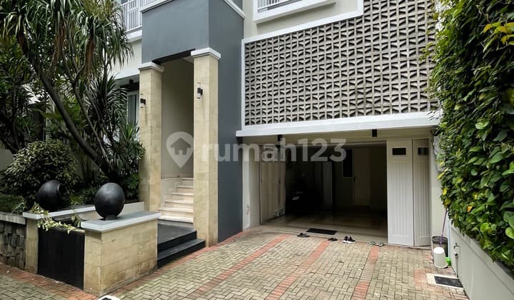 Rumah Cantik Mewah Townhouse Kemang Jakarta Selatan