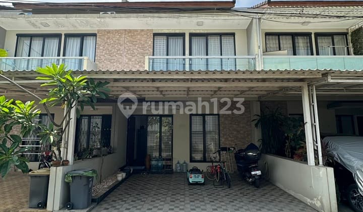 Rumah 2 Lantai Dalam Townhouse Di Kebagusan Joe Jakarta Selatan